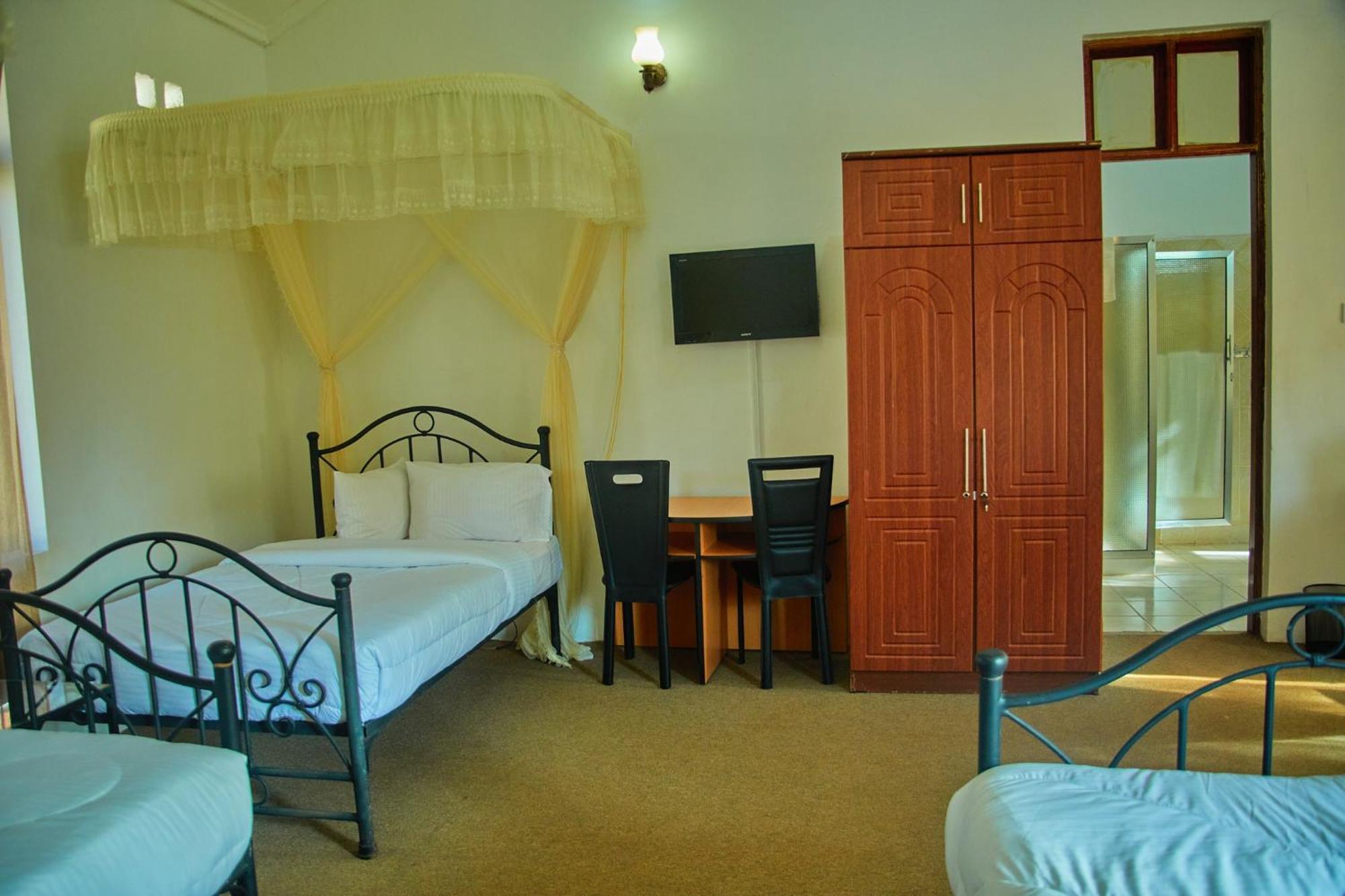 Ngorongoro Corridor Lodge Karatu Exterior photo